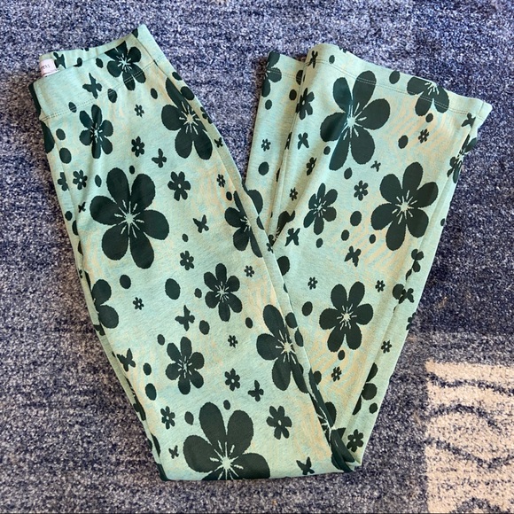 Flare pants - Picture 6 of 8